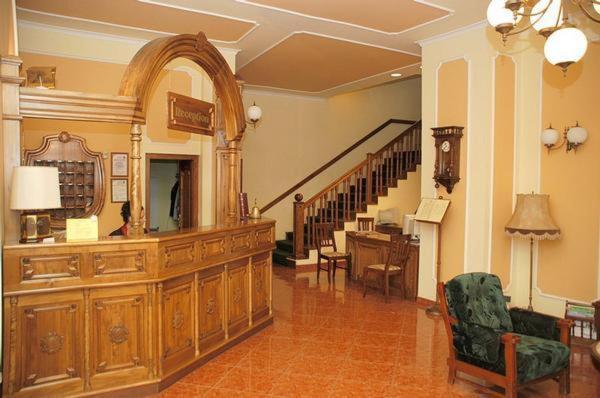Hotel Astoria Сату-Маре Экстерьер фото